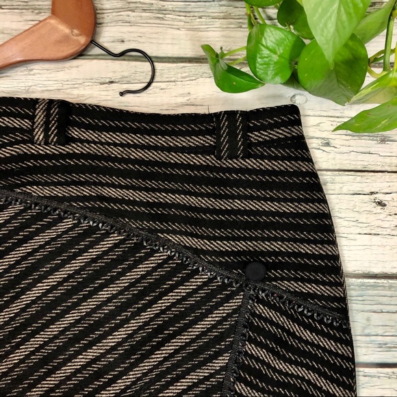 3/25 SALE  Forwear New York midi skirt Sz 2 - Picture 7 of 8